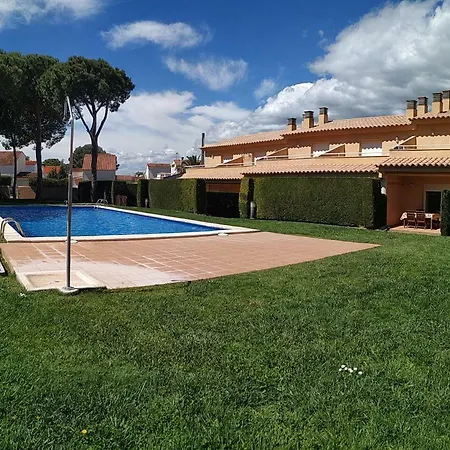Vacay Anna, Jardin Privado, Piscina Comunitaria, En Costa Brava, L'escala! Villa